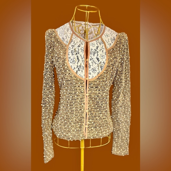 ONLY 1 LEFT, Size Medium Boho Brown and Ivory Ryu Top, Textured with Dot Detail - Picture 9 of 15